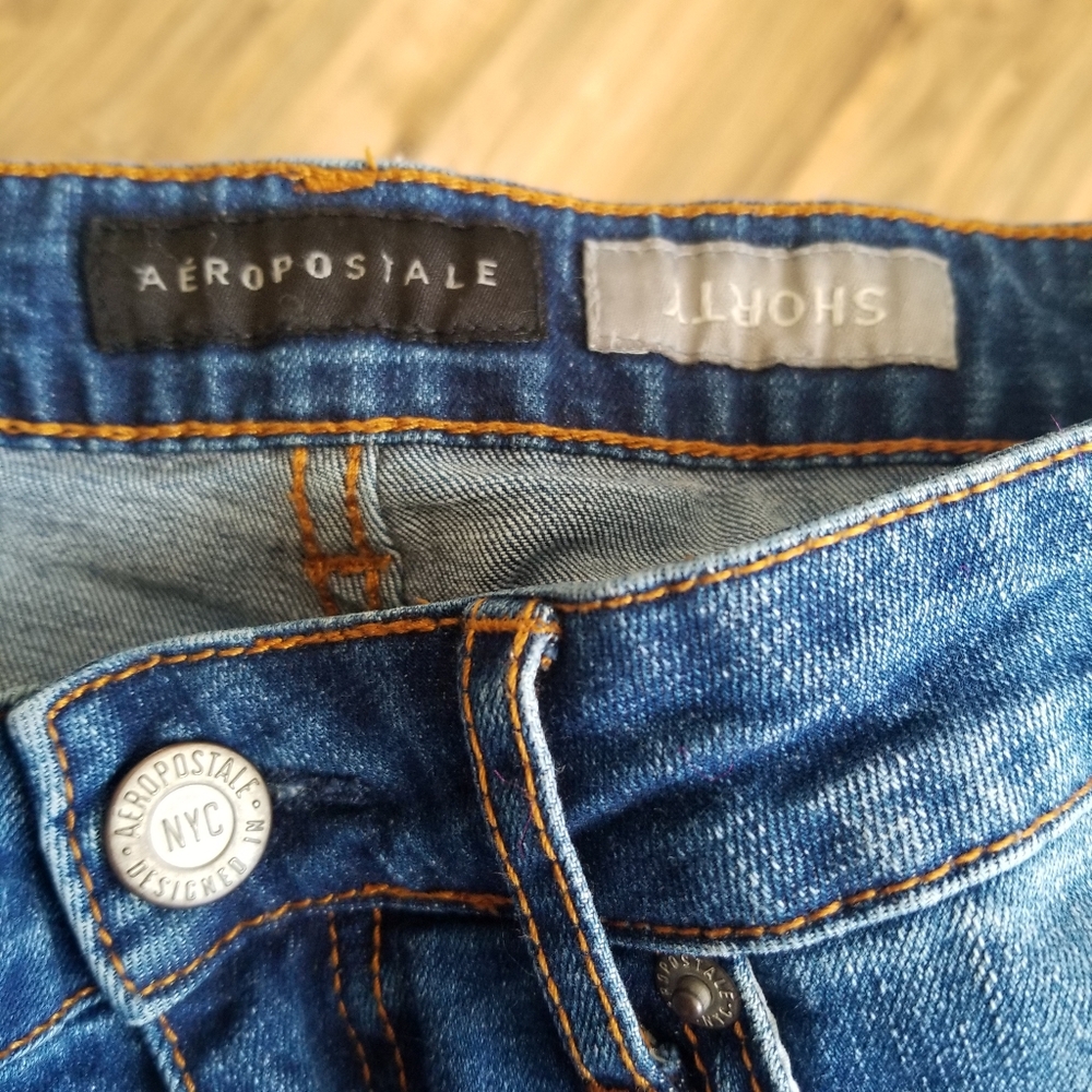 Aeropostal Floral Embroidered Dark Wash Denim Shorty Shorts - Picture 5 of 8